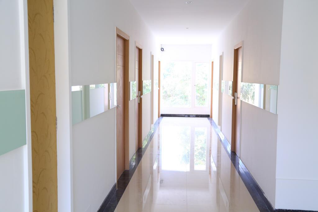 Pebbles Apartment Chennai Room photo