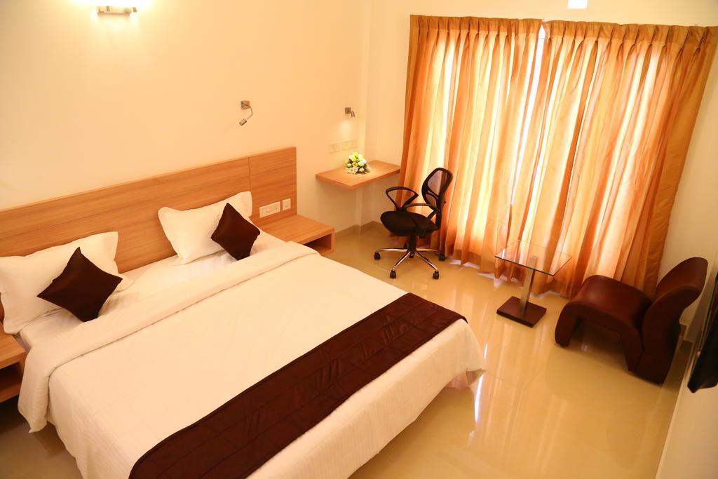 Pebbles Apartment Chennai Room photo