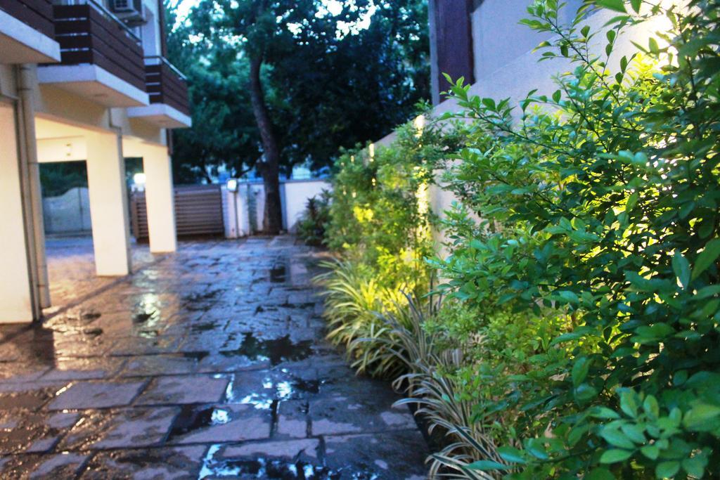 Pebbles Apartment Chennai Exterior photo