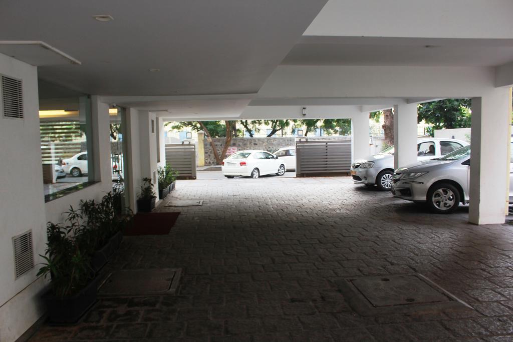 Pebbles Apartment Chennai Exterior photo