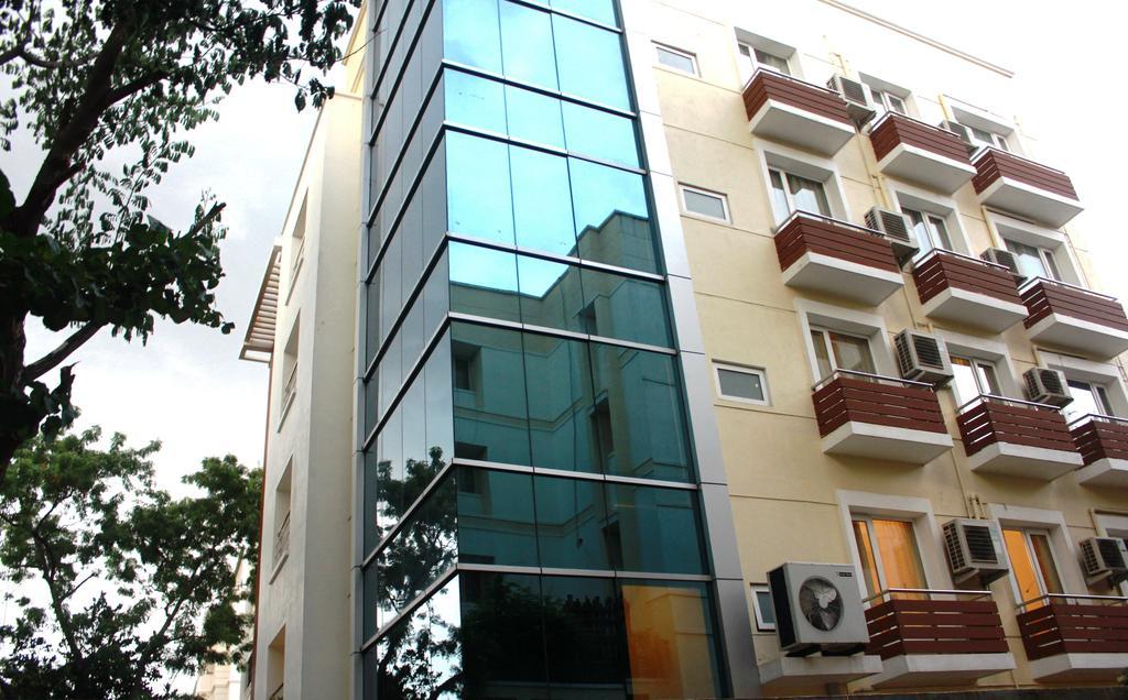Pebbles Apartment Chennai Exterior photo